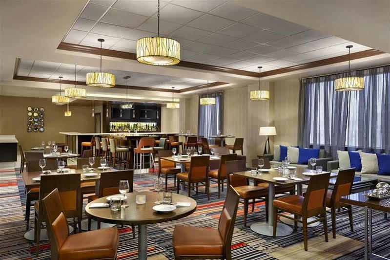 Four Points By Sheraton Kitchener-滑铁卢 外观 照片