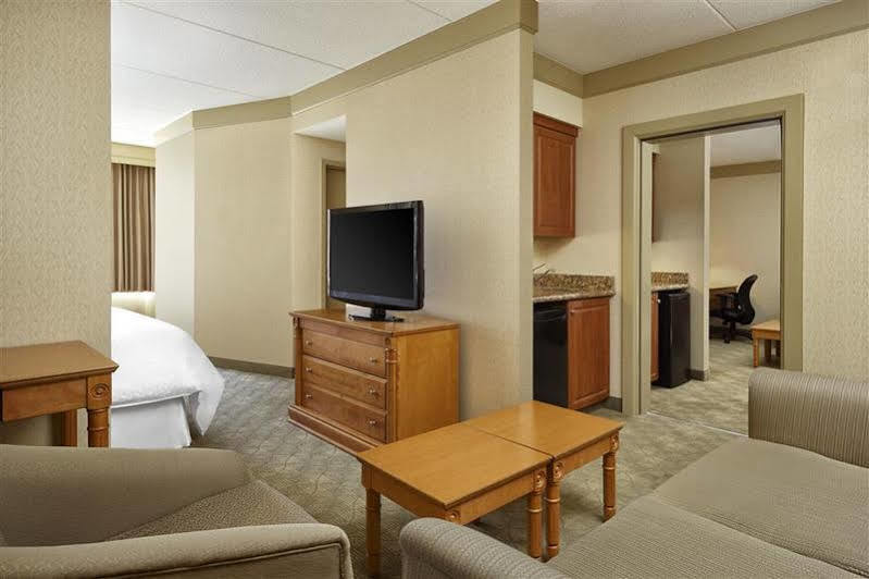 Four Points By Sheraton Kitchener-滑铁卢 外观 照片