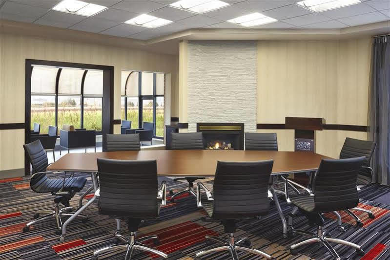 Four Points By Sheraton Kitchener-滑铁卢 外观 照片